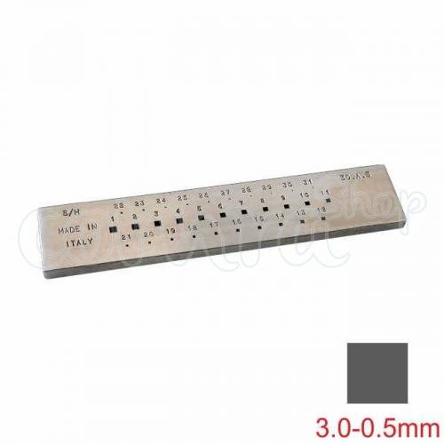 Hilera Cuadrada 3,0 a 0,5 mm.